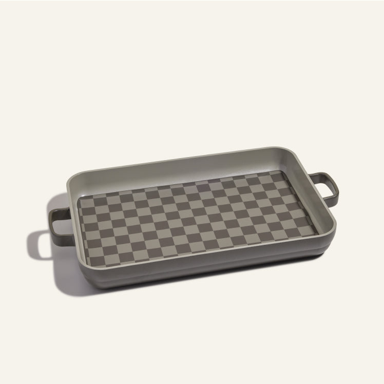 Black Griddle Pan with oven mat