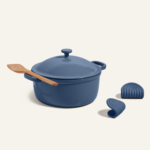 Blue Cast Iron Perfect Pot with beechwood scraper and hot grips